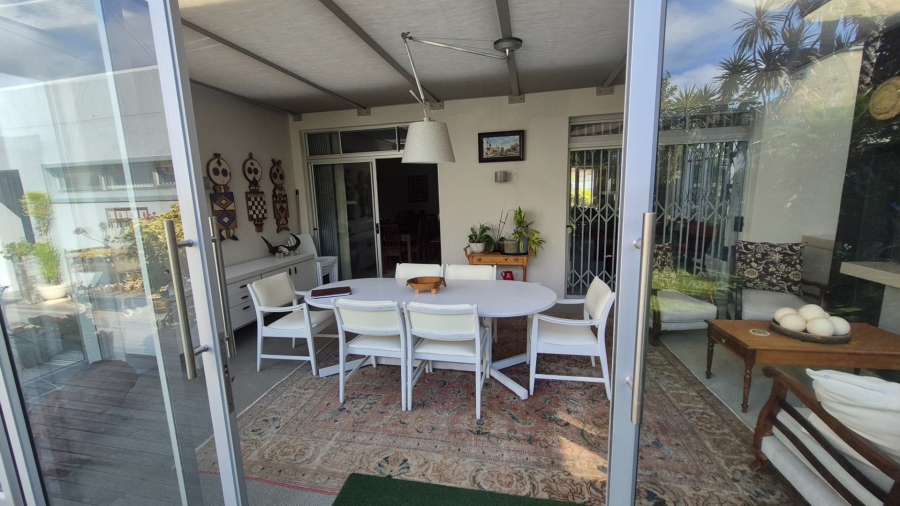 4 Bedroom Property for Sale in Summerstrand Eastern Cape